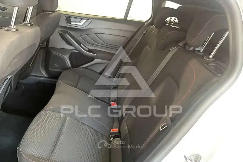 2025 Ford FOCUS