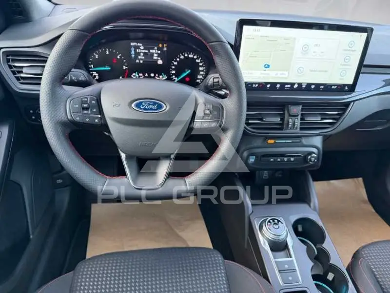 2025 Ford FOCUS