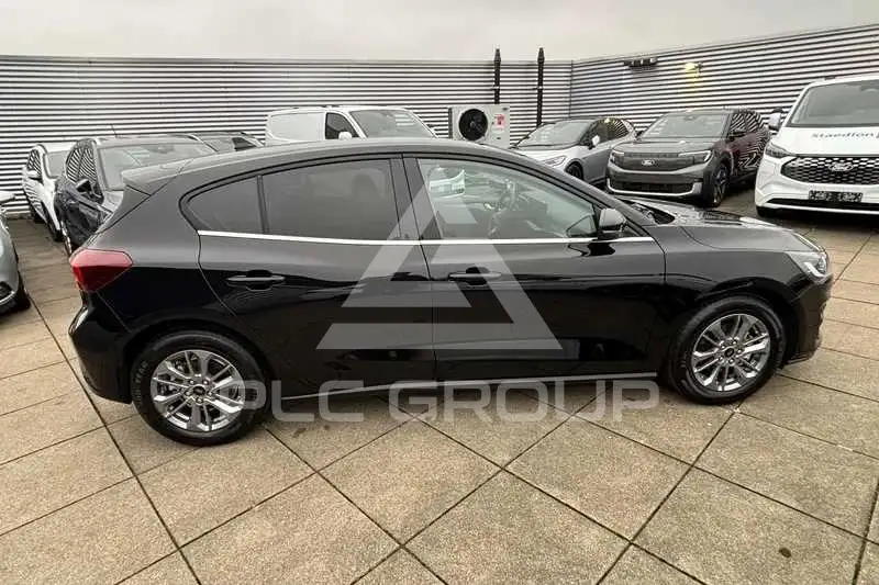 2025 Ford FOCUS