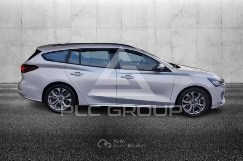 2025 Ford FOCUS