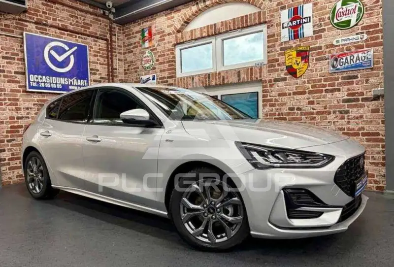 2025 Ford FOCUS