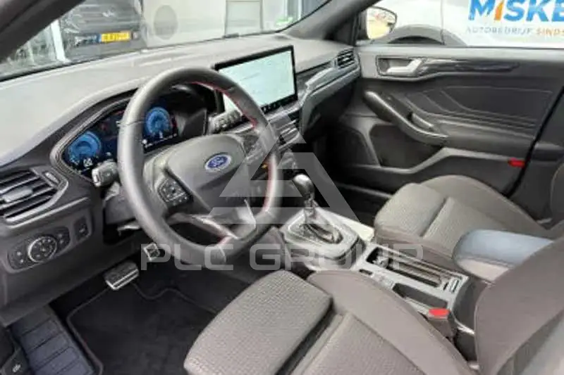 2025 Ford FOCUS