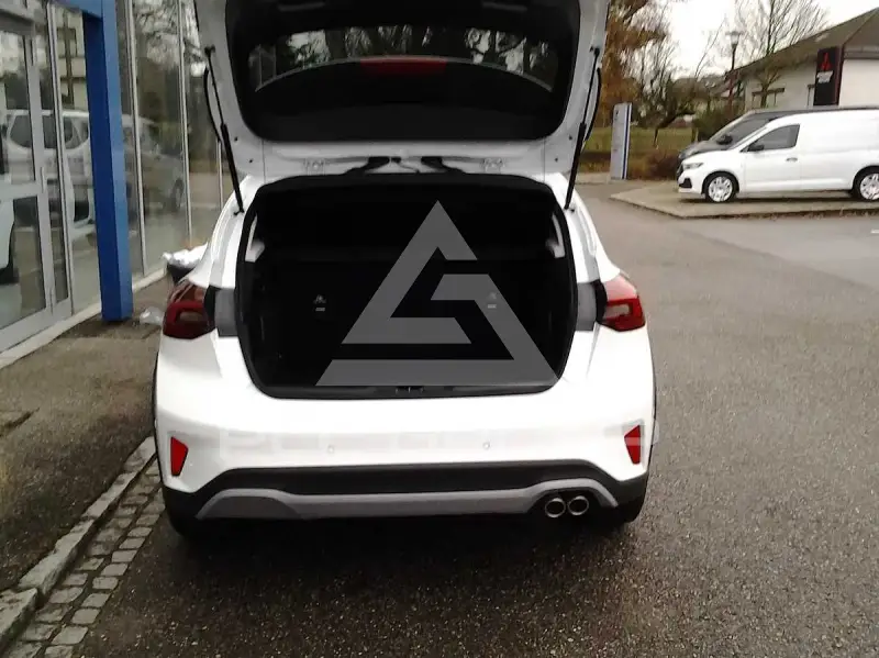 2025 Ford FOCUS