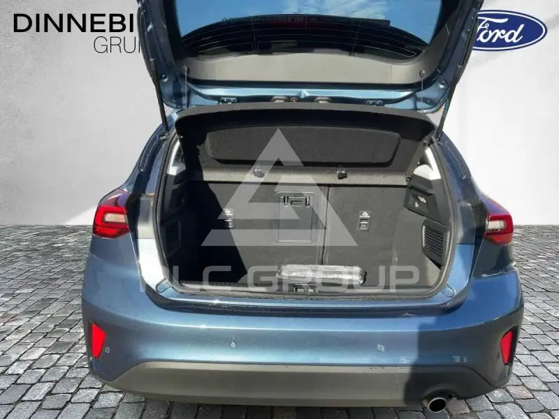 2025 Ford FOCUS