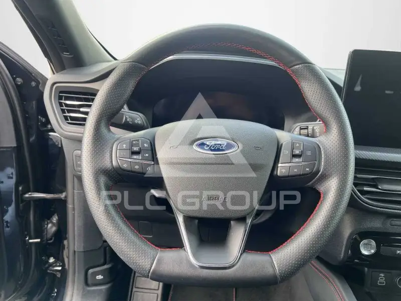 2025 Ford Kuga