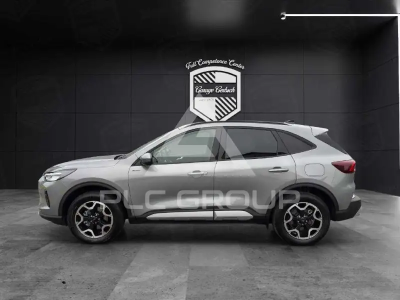 2025 Ford Kuga
