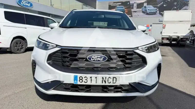 2025 Ford Kuga