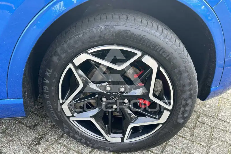 2025 Ford Kuga