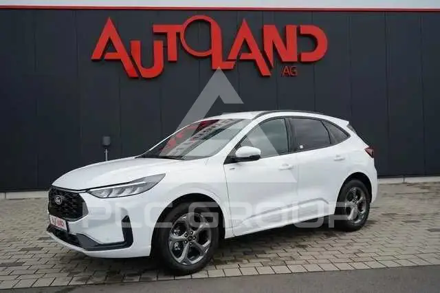 2025 Ford Kuga
