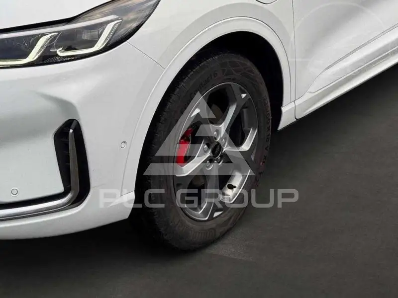 2025 Ford Kuga