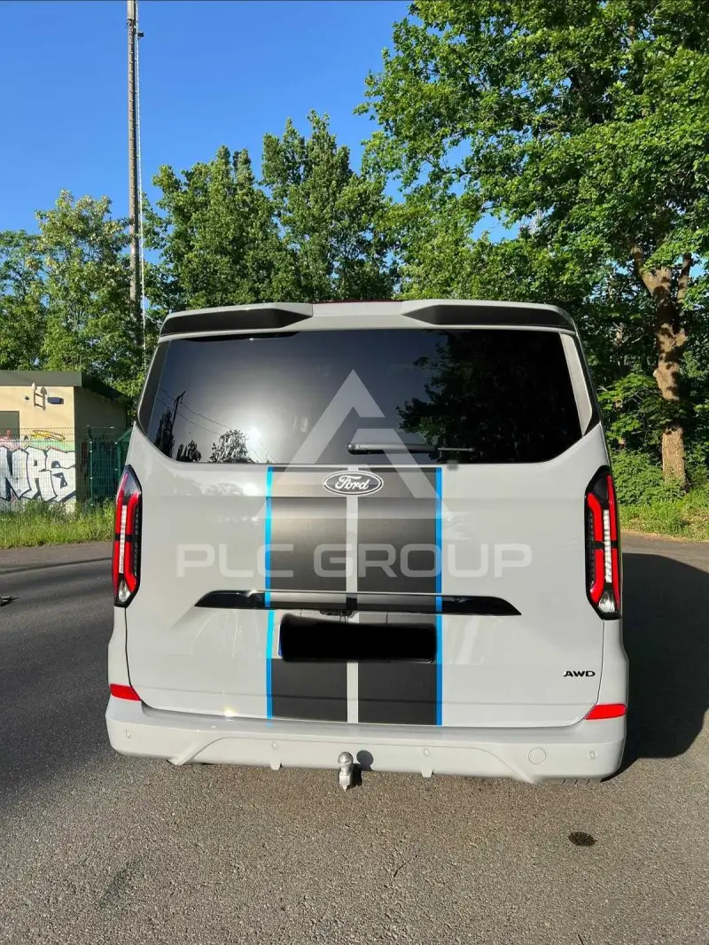 2025 Ford Tourneo