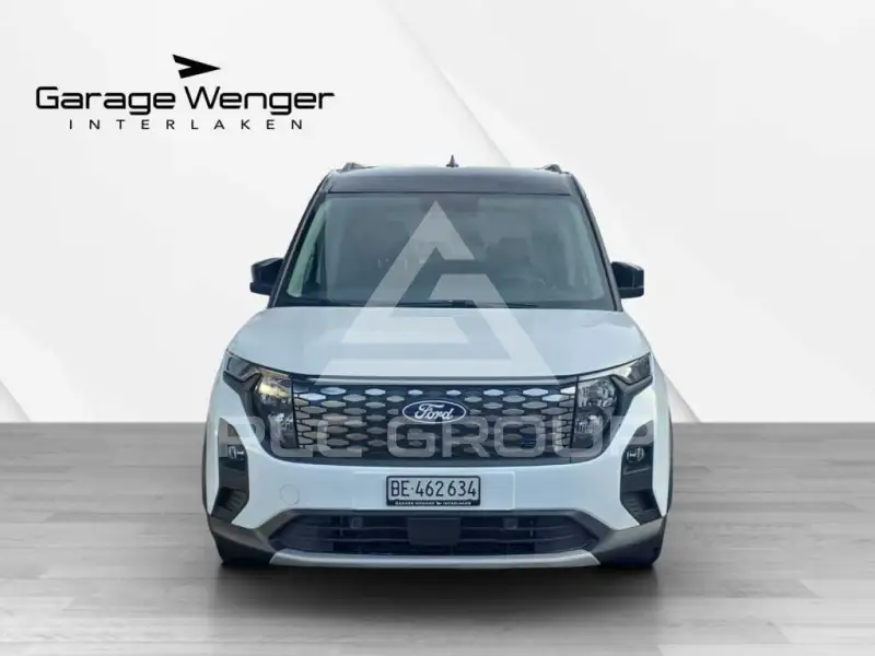 2025 Ford Tourneo