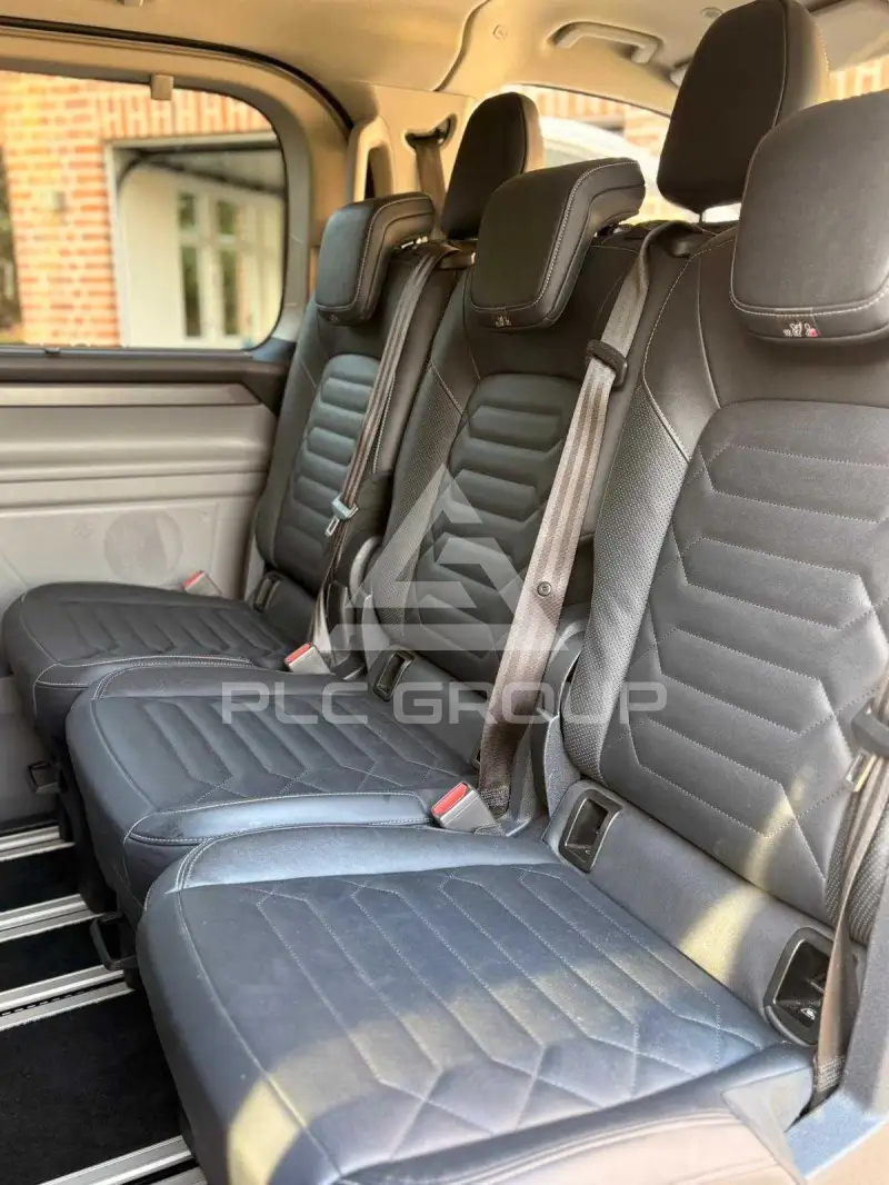 2025 Ford Tourneo