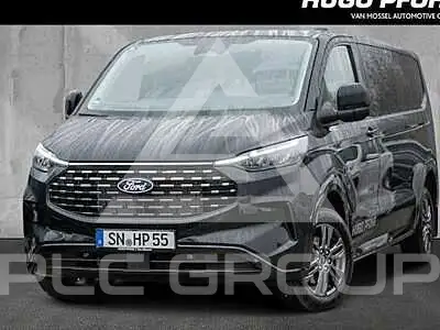 2025 Ford Tourneo