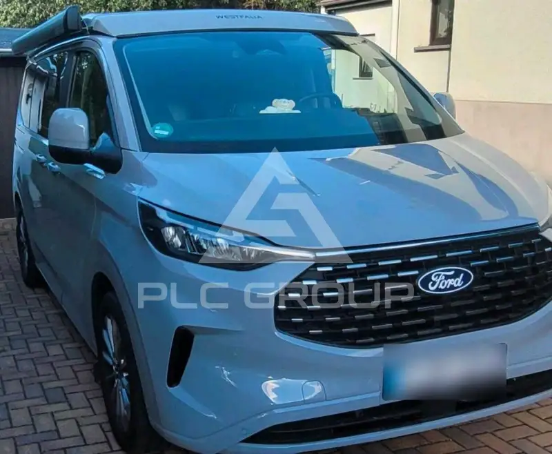 2025 Ford Tourneo