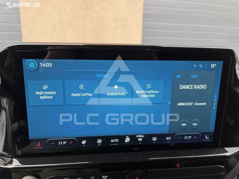 2025 Ford Tourneo