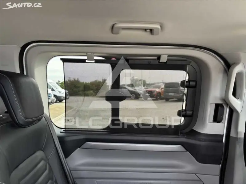2025 Ford Tourneo