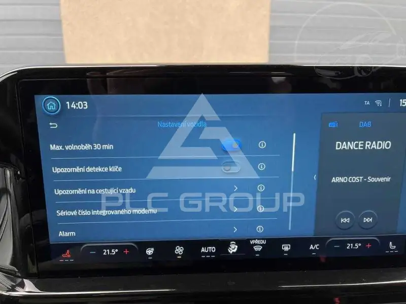 2025 Ford Tourneo