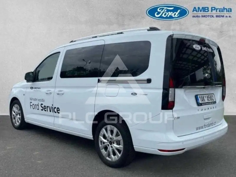 2025 Ford Tourneo
