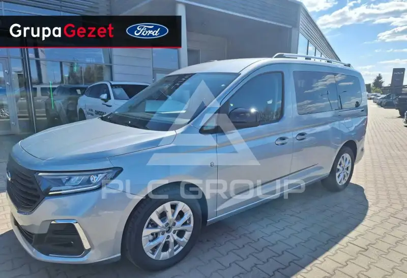 2025 Ford Tourneo