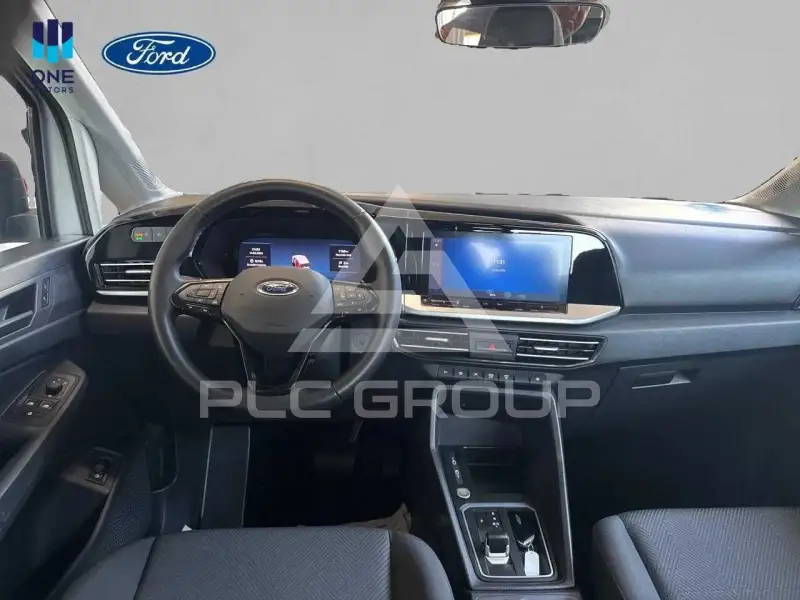 2025 Ford Tourneo