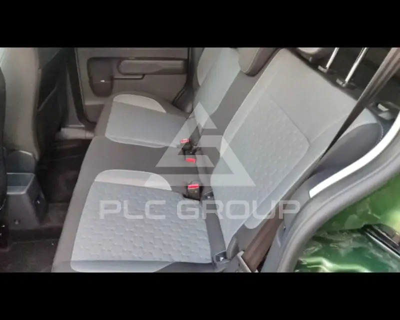 2025 Ford Tourneo