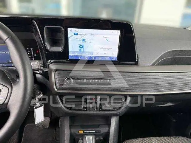 2025 Ford Tourneo