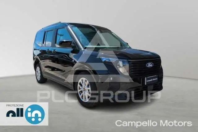 2025 Ford Tourneo