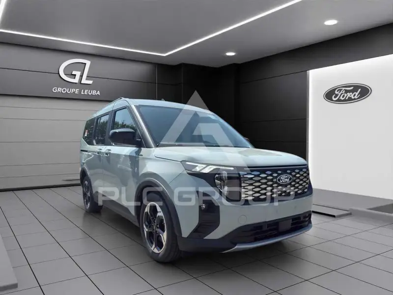 2025 Ford Tourneo