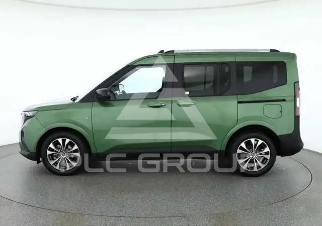 2025 Ford Tourneo