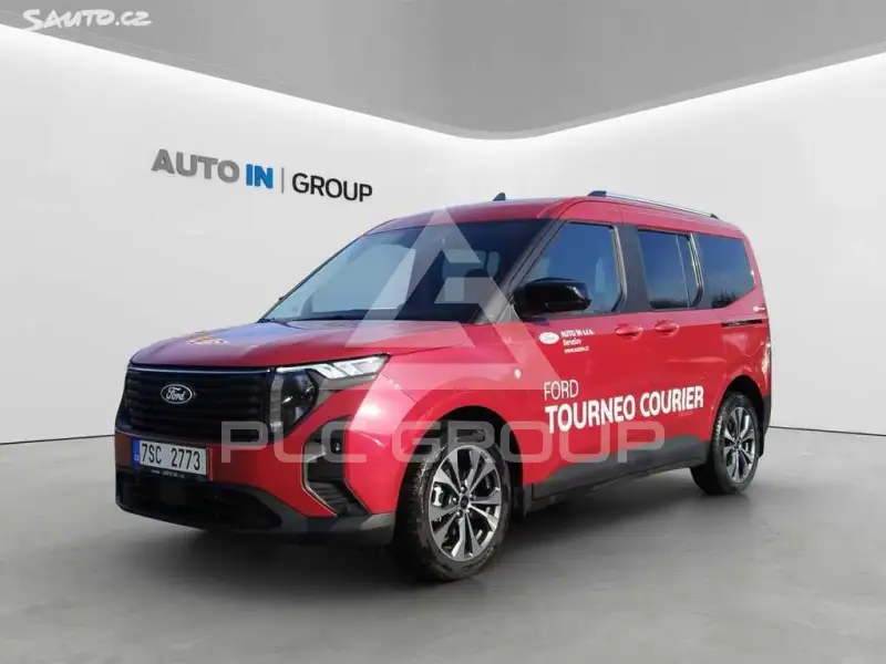 2025 Ford Tourneo