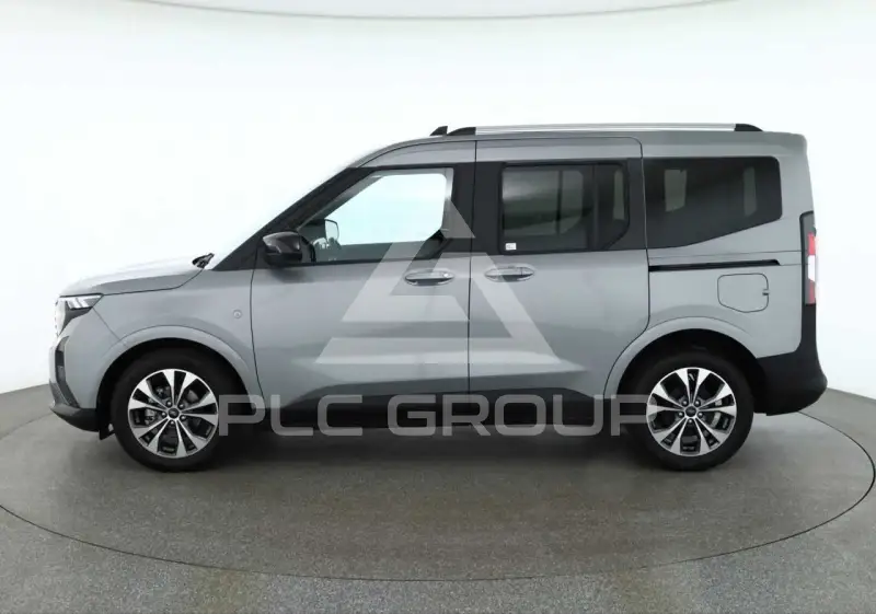 2025 Ford Tourneo
