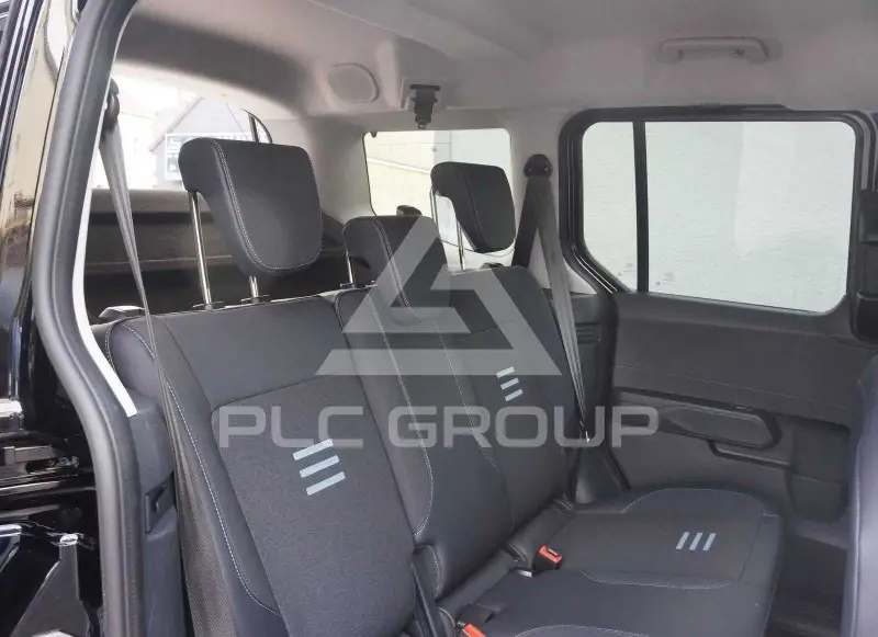 2025 Ford Tourneo