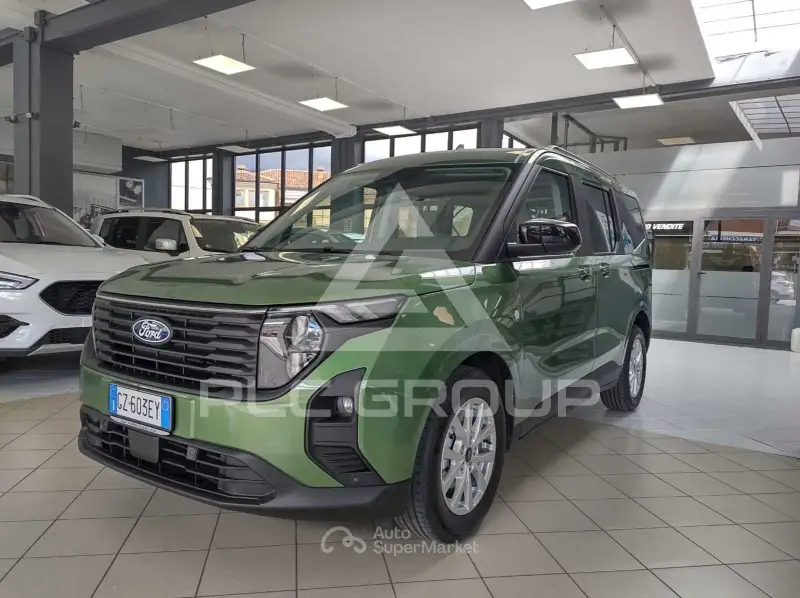 2025 Ford Tourneo