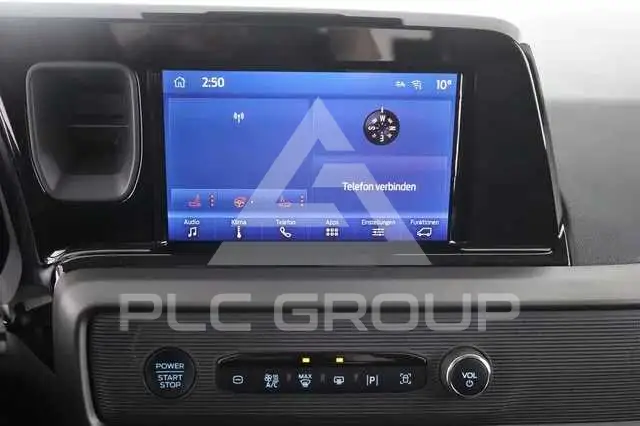 2025 Ford Tourneo