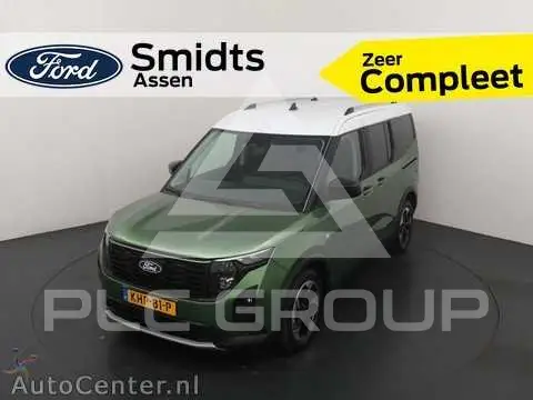 2025 Ford Tourneo