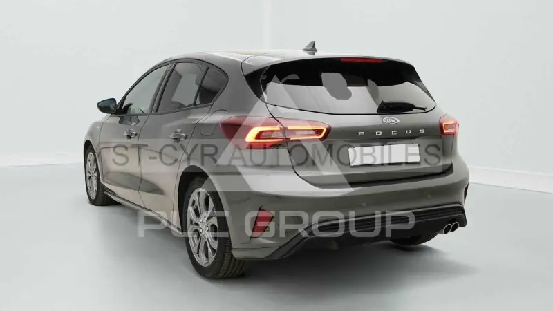 2025 Ford FOCUS