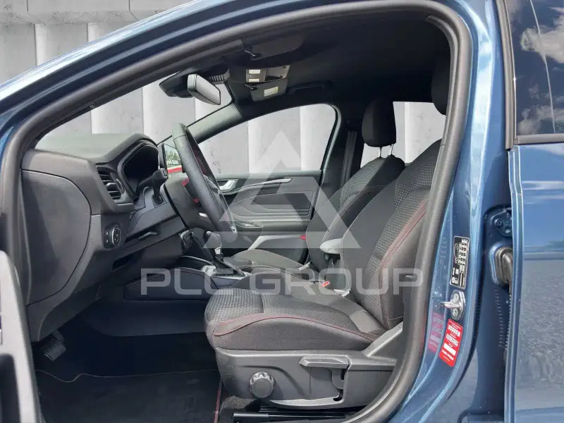 2025 Ford FOCUS
