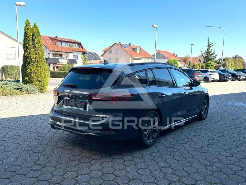 2025 Ford FOCUS