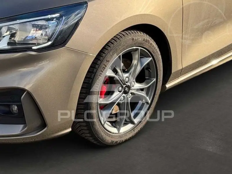 2025 Ford FOCUS