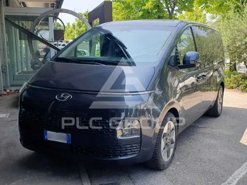 2025 Hyundai Staria