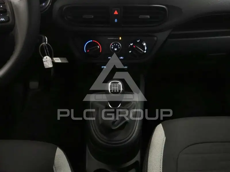 2025 Hyundai I10