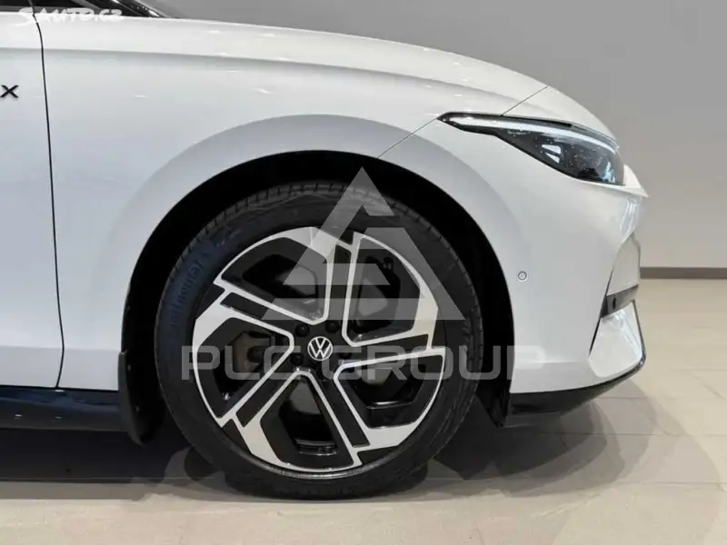 2025 Volkswagen ID 4