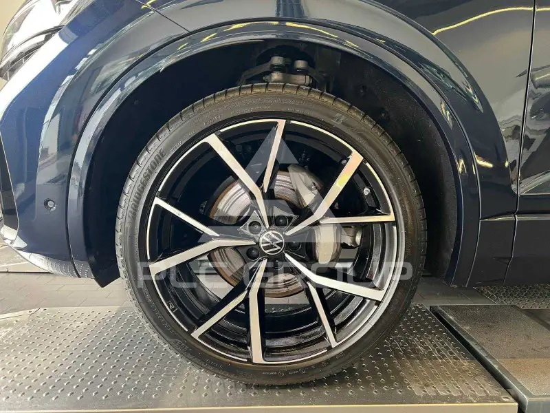 2025 Volkswagen Touareg