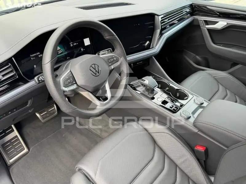 2025 Volkswagen Touareg