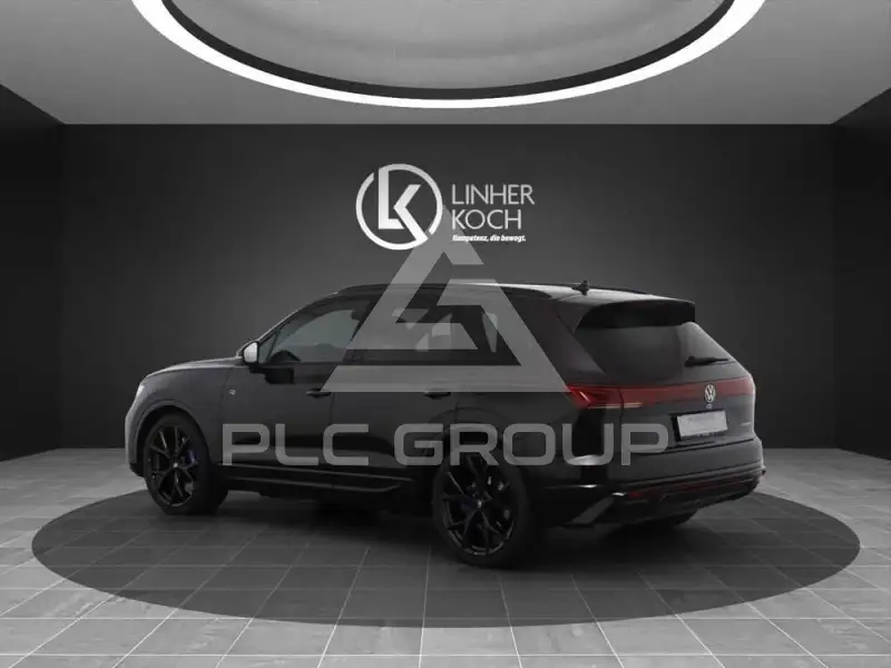 2025 Volkswagen Touareg