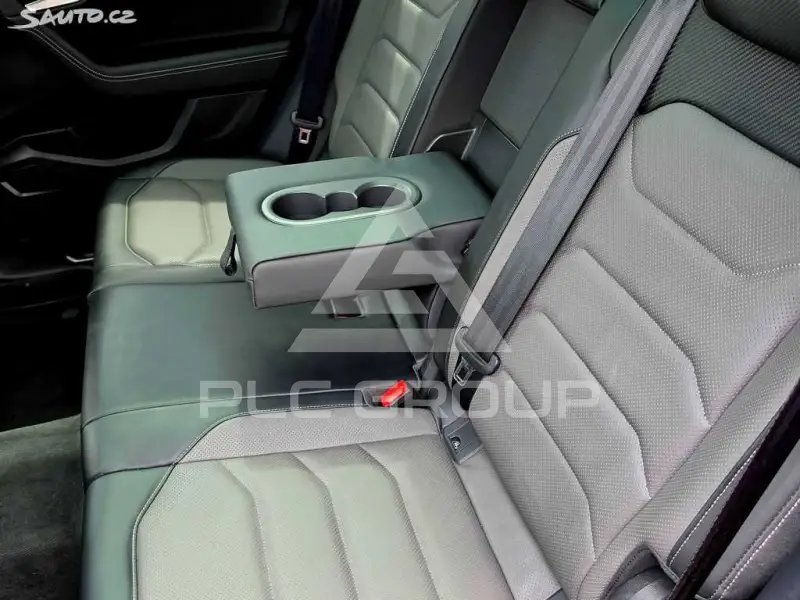 2025 Volkswagen Touareg
