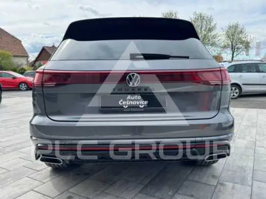 2025 Volkswagen Touareg