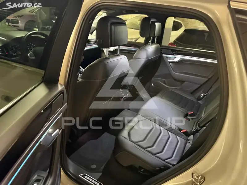 2025 Volkswagen Touareg