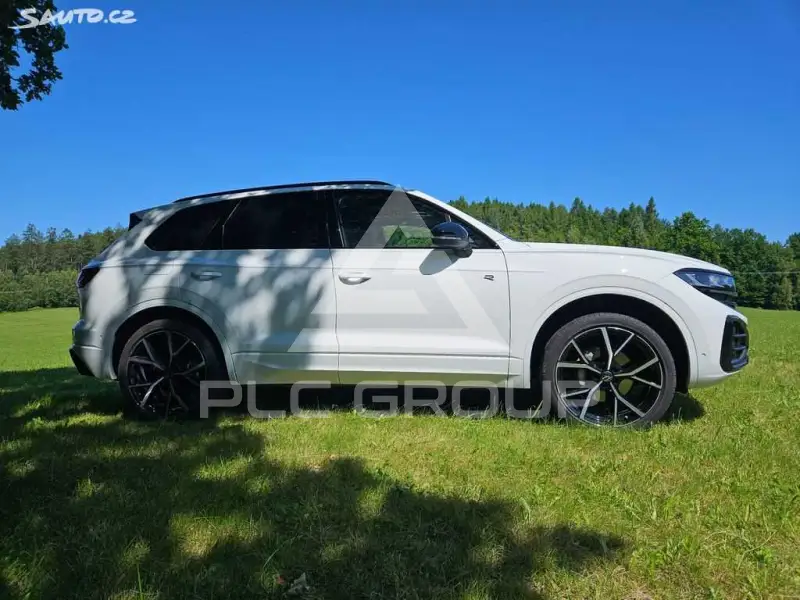 2025 Volkswagen Touareg
